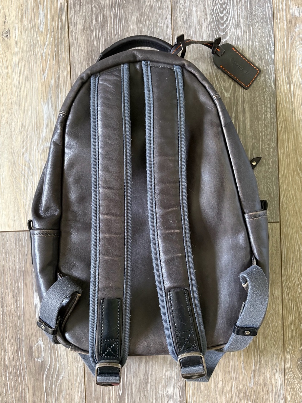 Old Trend Sun Wing Genuine Leather Backpack - Picture 6 of 15